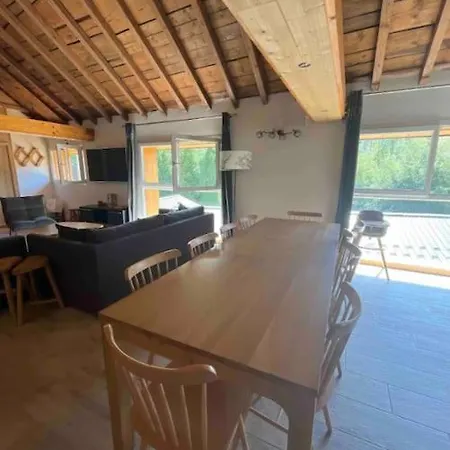 Duplex Montagnard Chaleureux Et Spacieux شقة سامووه